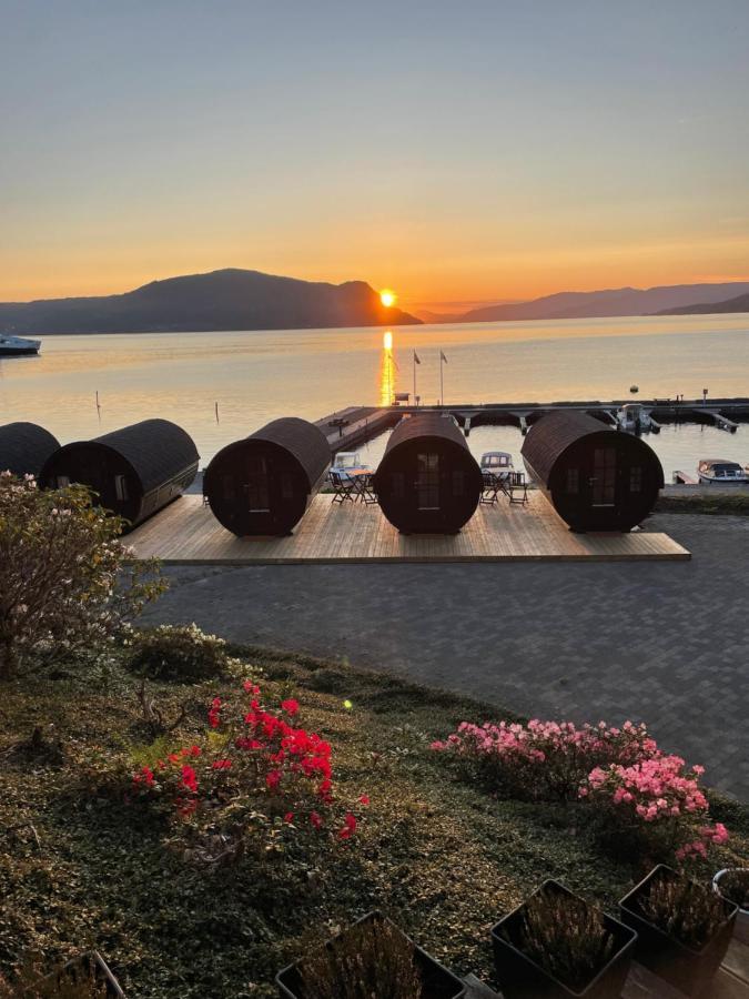 Smaken Av Ryfylke Event As Overnatting, Bygningen Drives Ikke Som Hotell Hjelmeland Exterior foto