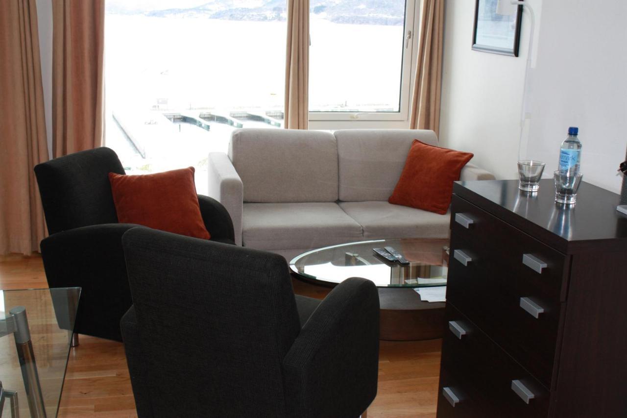Smaken Av Ryfylke Event As Overnatting, Bygningen Drives Ikke Som Hotell Hjelmeland Exterior foto
