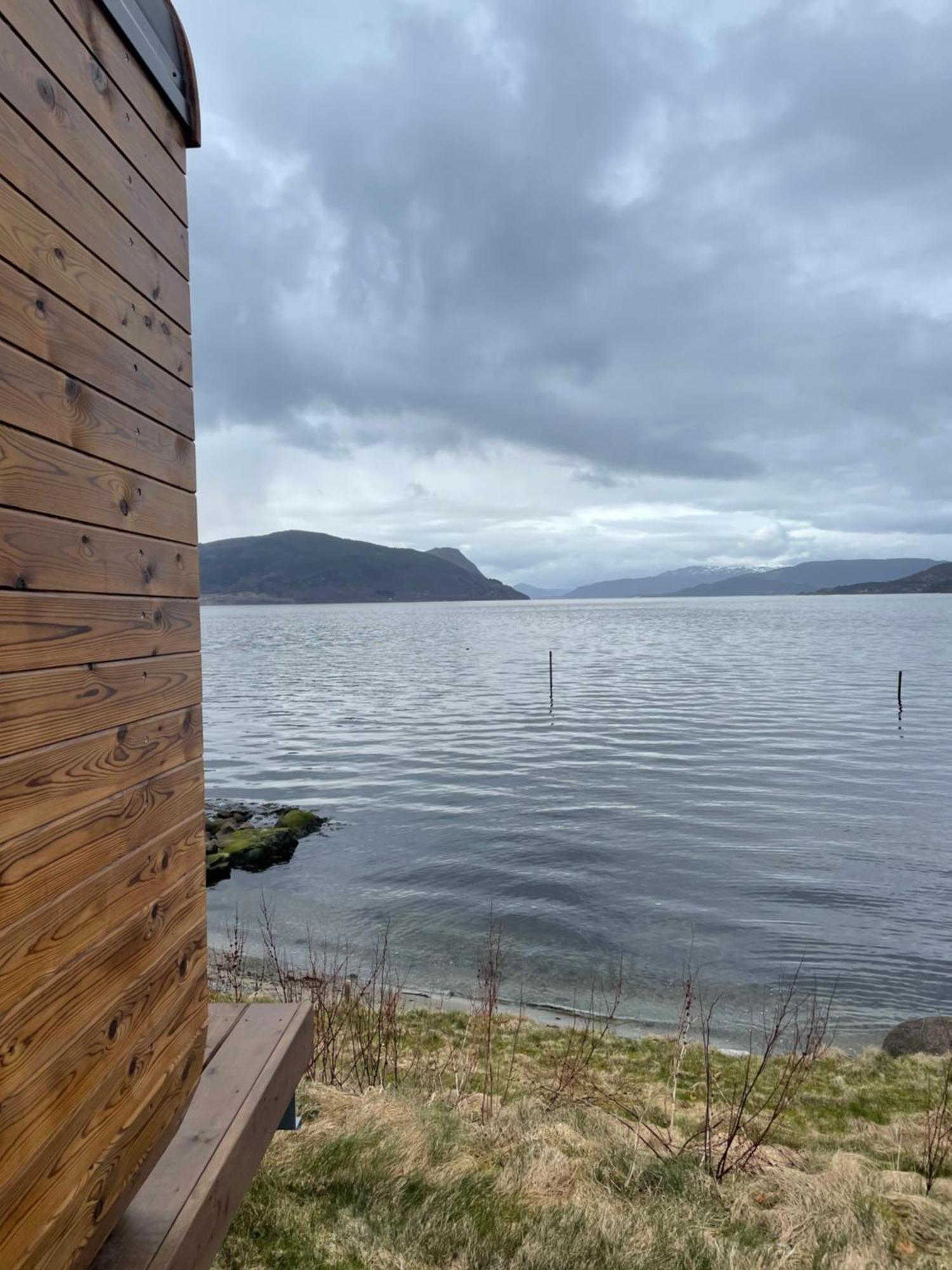 Smaken Av Ryfylke Event As Overnatting, Bygningen Drives Ikke Som Hotell Hjelmeland Exterior foto